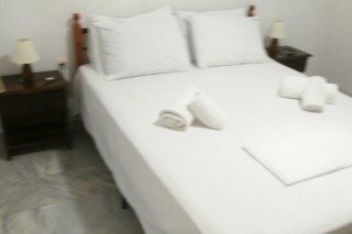 accommodation galini kionia double bedroom